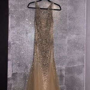 A Gorgeous Prom Dress with rhinestones